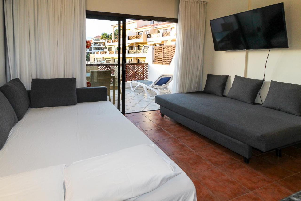 Apartment On Top Floor With Heated Pool In Golf Del Sur ซานมิเกลเดียโบนา ภายนอก รูปภาพ